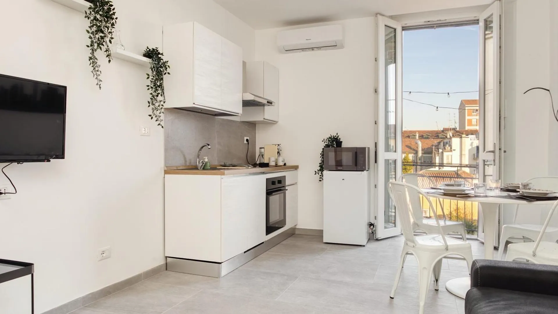 Ideal Rent - Sirtori 10 Milan 0*,